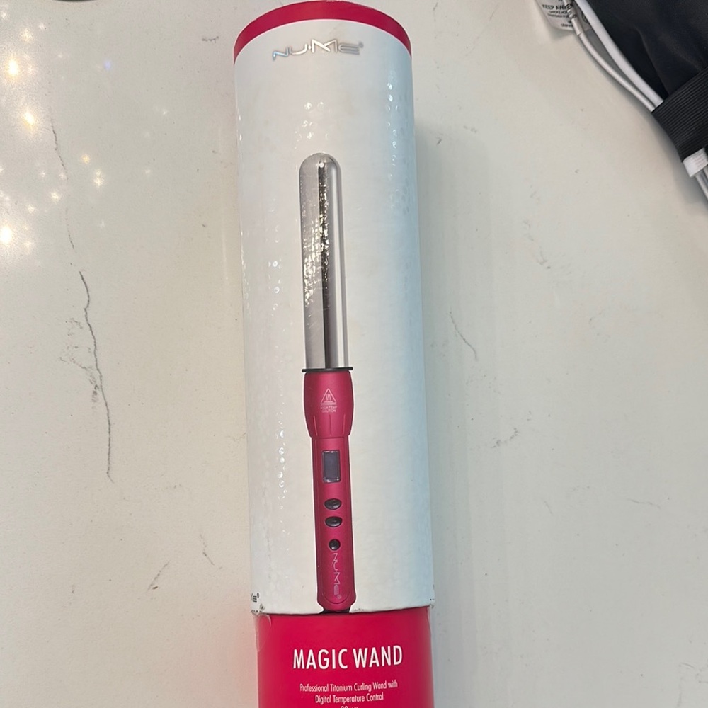 NuMe Magic Wand Curling Iron - Pink and Silver